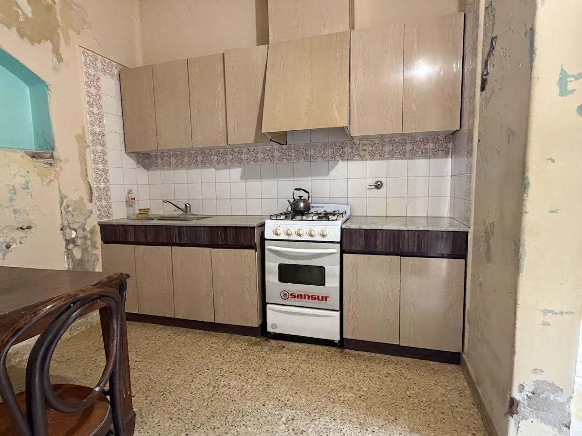 Casa en Venta en El Centro de San Antonio de Areco. a Refaccionar - Imagen 11